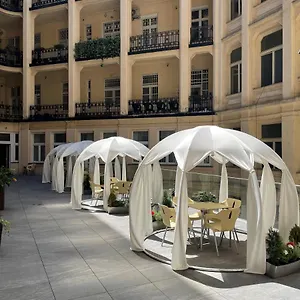 https://mera-hotel.inbudapesthotels.com